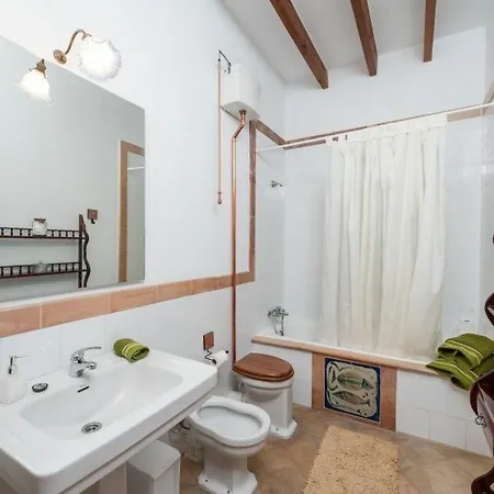 House Sant Jaume Tatil Evi
